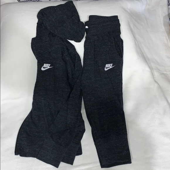 Nike | Matching Sets | Nike Jogger Set 